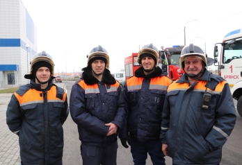 27 марта в Брянске на базе «Дворца единоборств имени Артема Осипенко» состоялось показное пожарно-тактическое учение.